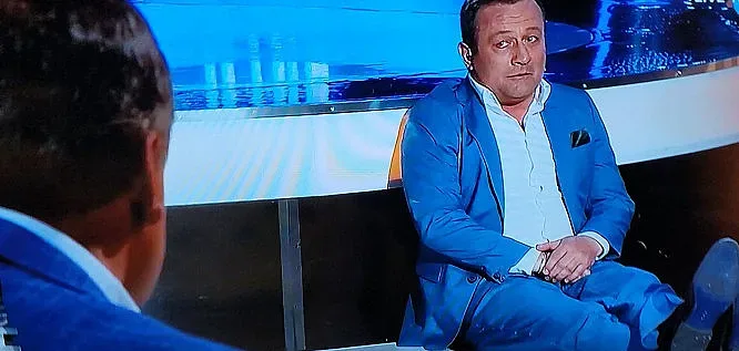 Екшън в "Капките". Рачков и Веселин Маринов се хванаха за косите