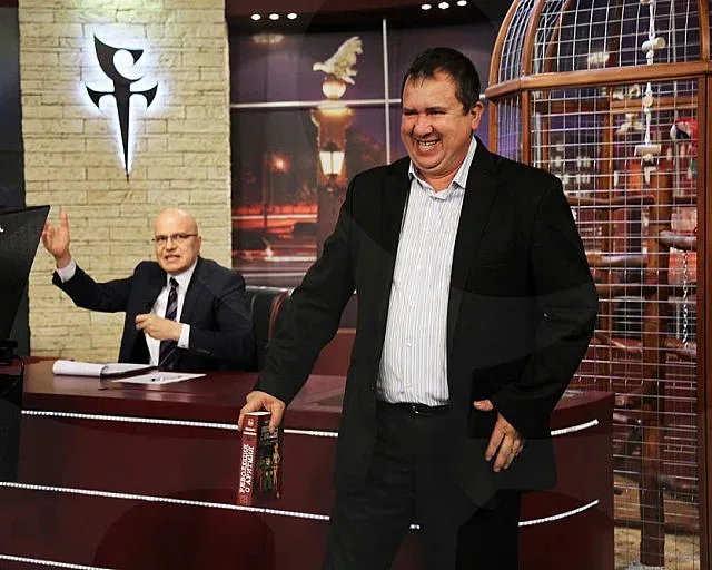 Култов зевзек вече не е при Слави! Причината