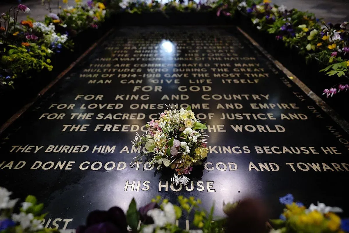 Няма да повярвате какво се случи с букета от коронацията на Камила