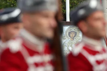 Гергьовден е! Какви са обичаите, кой черпи за имен ден
