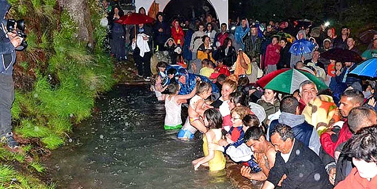 На Дамбалъ идват за изцеление в нощта на 5 срещу 6