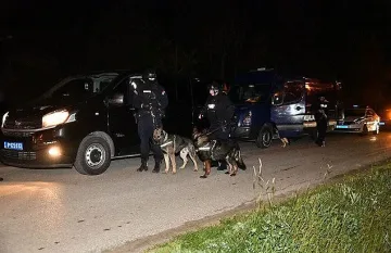 Нова касапница в Сърбия! Мъж убива наред с калашник
