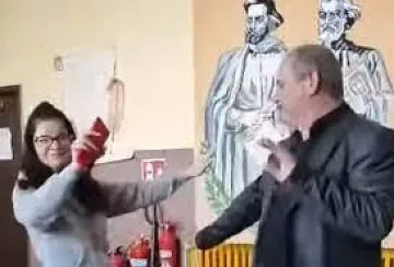 Скандал! Директор на училище шокира Кирил и Методий
