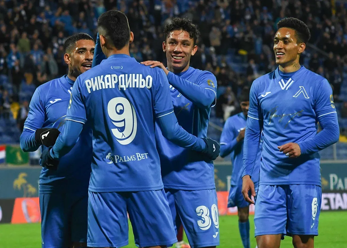 Победа на Левски и заря за Гунди на "Герена"