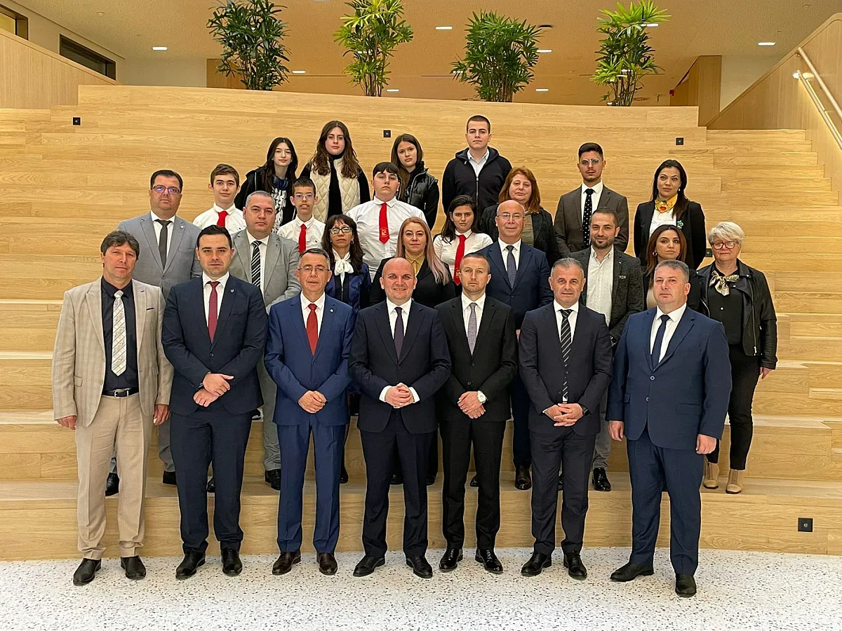 Илхан Кючюк посрещна в ЕП кметове от България и Северна Македония