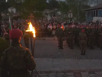 Възстановки на Априлската епопея в два възрожденски града