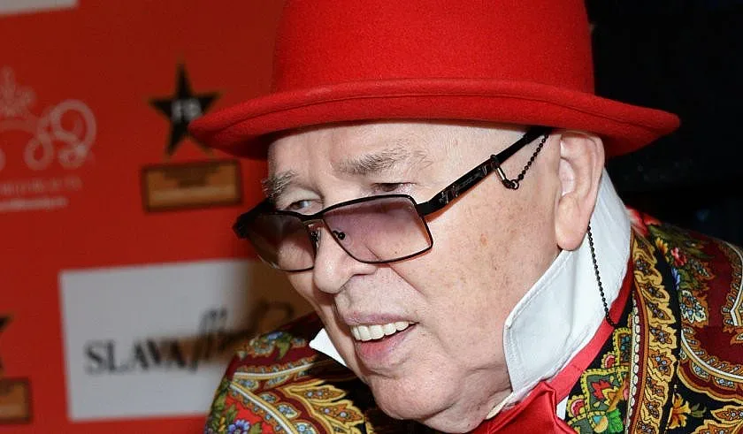 Светът на модата осиротя. Отиде си Червеният Диор