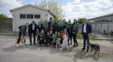 Женският баскетболен отбор „Берое“ с големи сърца