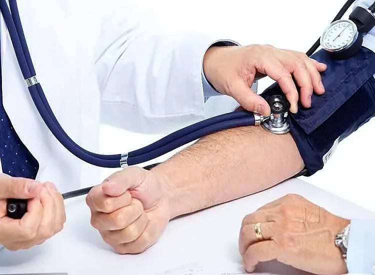 Лоша новина за пациентите. Орязаха важни пари за джипитата