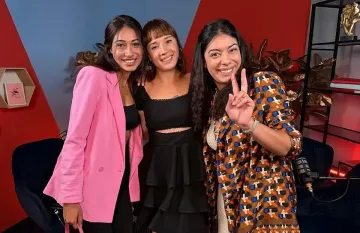 Астроложка хвърля таро. Победителят от "Биг Брадър"