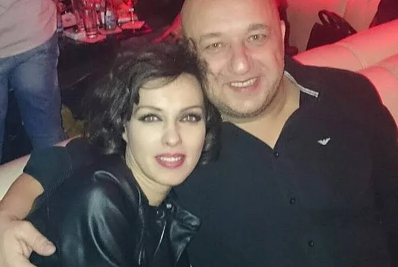 Голяма изненада! Свързана е с Кралев и Виктория