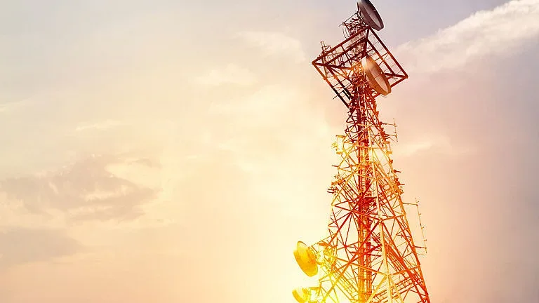 Имаме сделка! Ето кой е новият собственик на кулите на Виваком