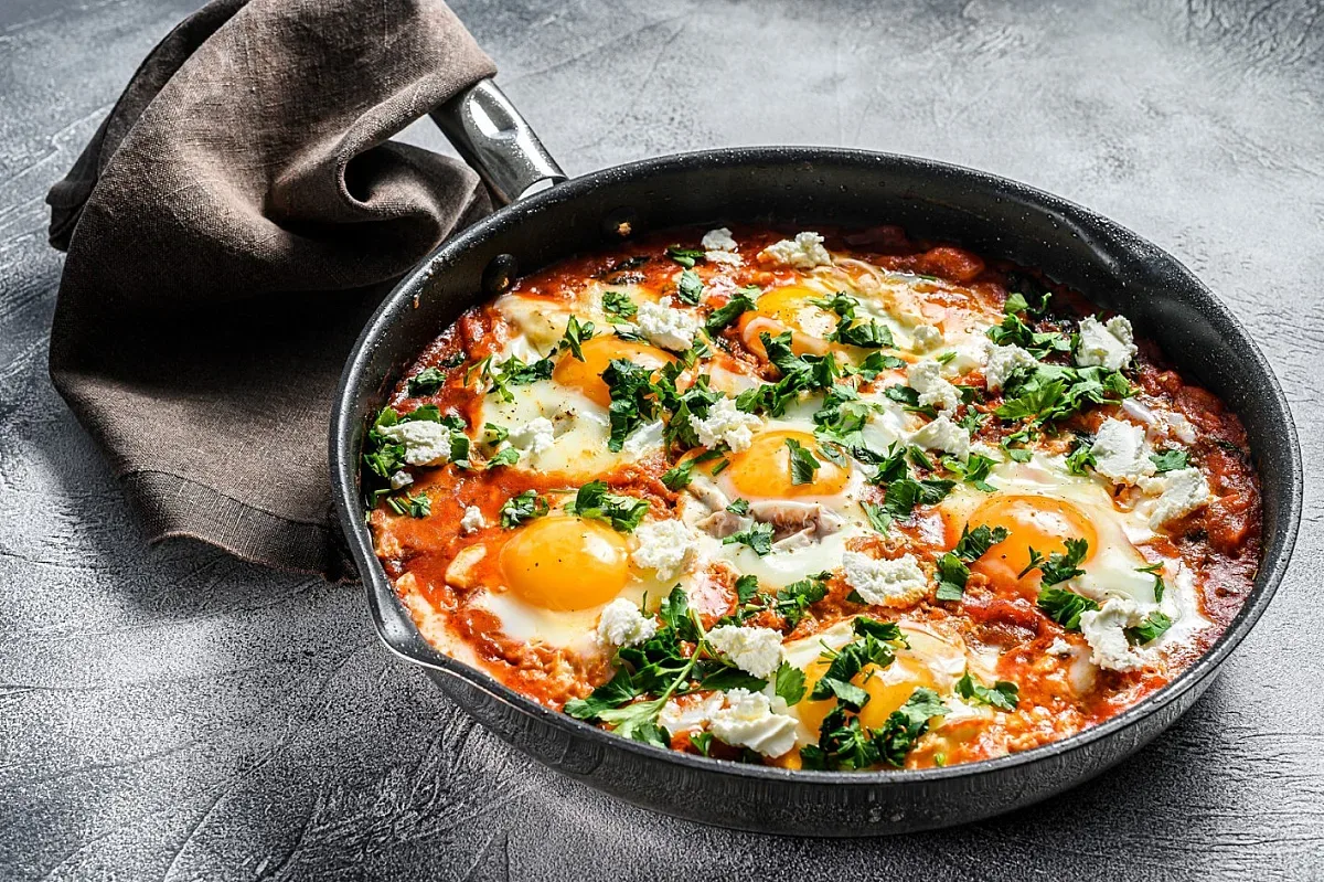 Пробвайте шакшука. Приготвя се лесно и е много вкусно