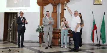 Христо Мутафчиев обяви къде е раят на света