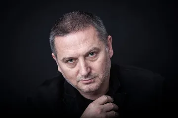 Огромен успех за българската литература! Ново признание за Господинов