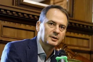 Христо Грозев с разкрития за здравето на Навални. Номерът на КГБ