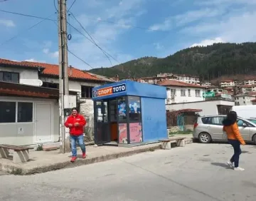 Шпиони дебнат смолянския тотомилионер