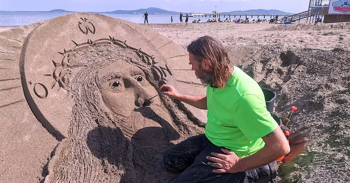 Ликът на Христос се появи в Бургас