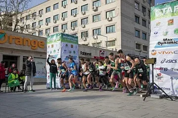 Над 700 бегачи посрещна Маратон Стара Загора 2023