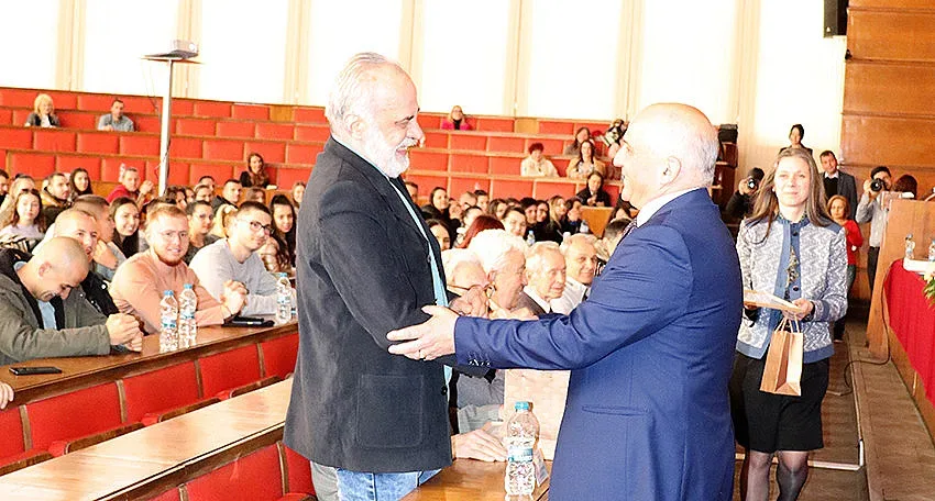 Специалност „Технология на виното и пивото“ в УХТ на 75 години