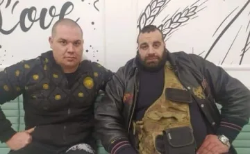 В мола може да се гаврят, но сега? Предизвикаха Чеченеца и Куката