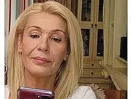 Лъсна истината за Гала! Откъде дойде