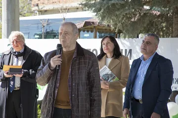 В книга събраха 70-годишната история на обществения транспорт в Стара Загора