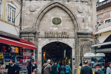Паника в любимия пазар на българите в Истанбул, причината
