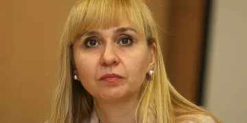 Странна застраховка в сметката за ток. Омбудсманът би аларма