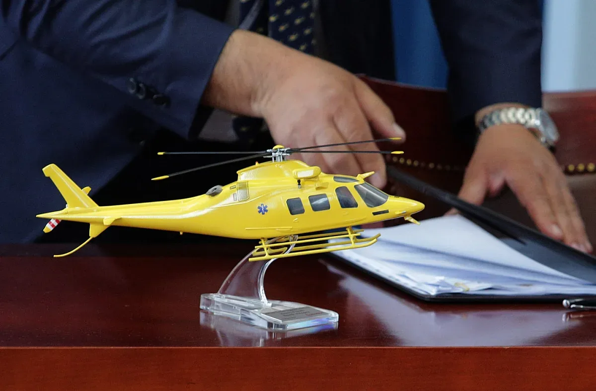 Купуваме 6 въздушни линейки за 130 млн. лева