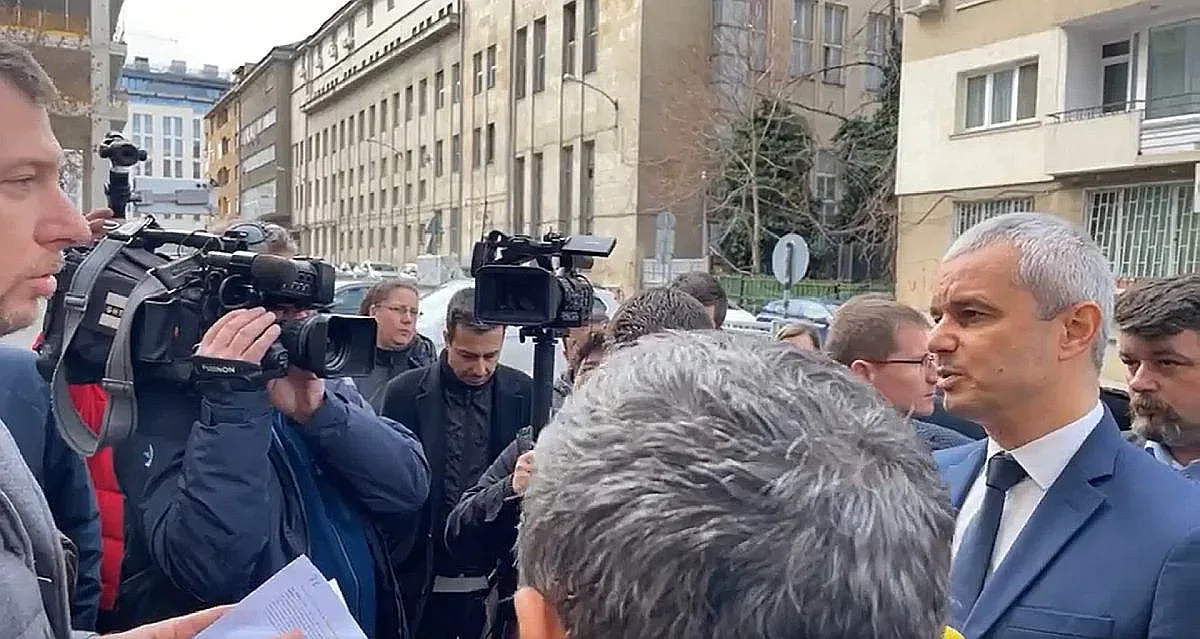 Възраждане иска прозрачност и контрол на "Информационно обслужване" АД