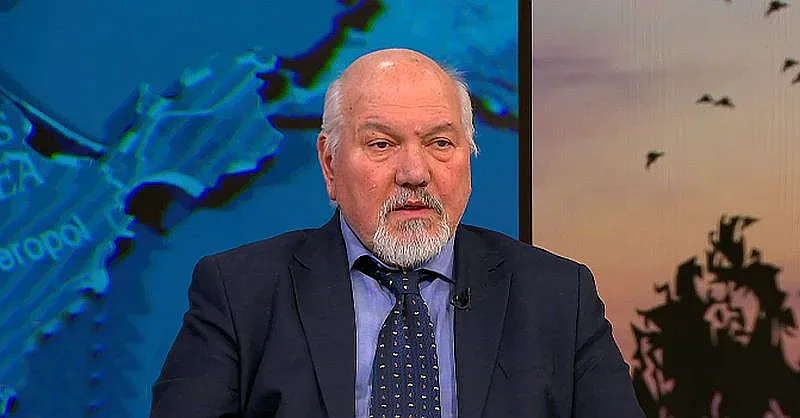 Човек на Радев каза как ще се отразят бомбените заплахи на изборите