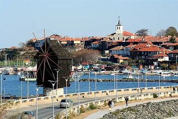 Хитът на морето! Тук цените на имотите полудяха