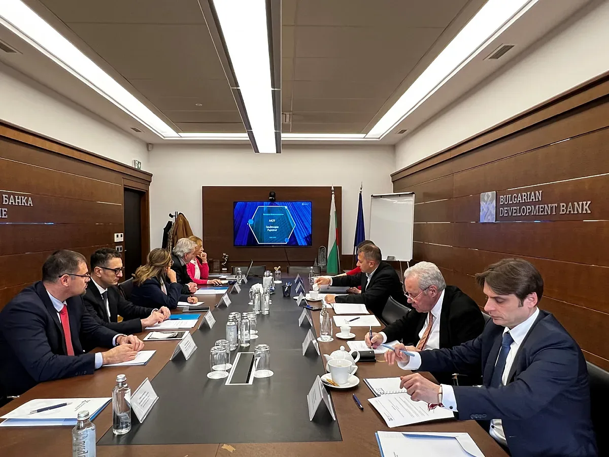 ББР обсъжда с работодателските организации допълващо и мостово финансиране по НПВУ