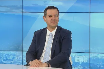 Министър обясни как ни помага новият сайт за цените на стоките