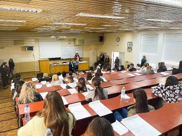 Тракийски университет проведе първите предварителни кандидатстудентски изпити