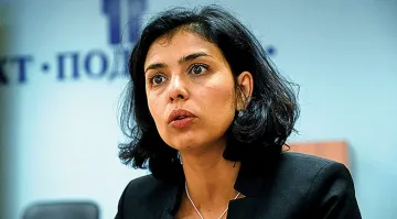 Григорова и Манолова отвърнаха на Нинова