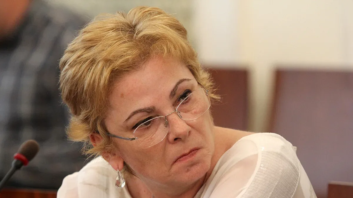 Може ли антимонополната комисия да свали цените