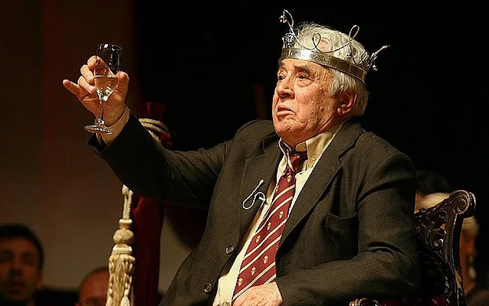 Кръстиха улица на велик наш актьор. На култово място е