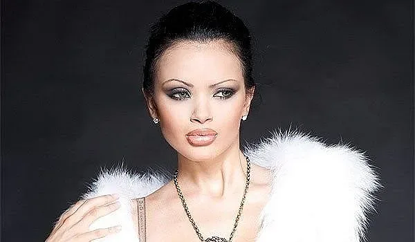 Голяма драма в дома на попфолк звездата Мария. Има ли бой?