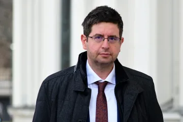 Петър Чобанов с предупреждение за минималната заплата