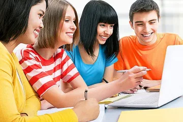 Социалните медии водят до хранителни разстройства, сочи проучване