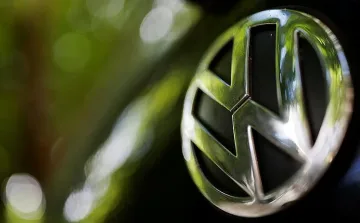 Volkswagen открива гигафабрика в Канада