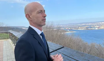 Коста Стоянов се бори децата да останат да учат и работят във Варна