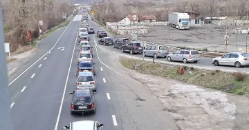 Жестоки задръствания към София. Къде са най-големите тапи