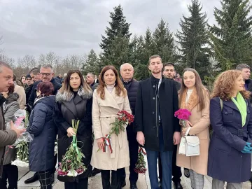 Ертен Анисова на 3 март: Няма нищо по-ценно от свободата