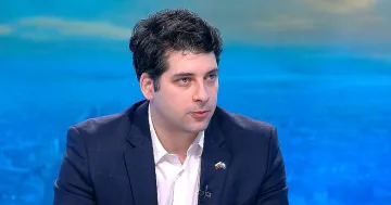 Пеканов разсипа Асен Василев! Скандално разкритие