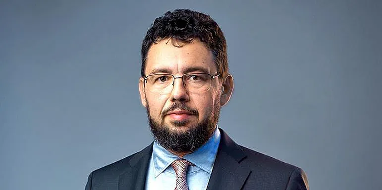 Тежки процедури ще спънат програмата за солари на покрива