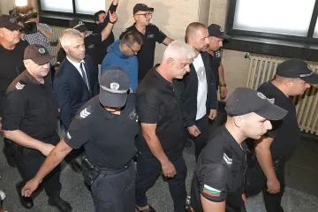 Топ юристи изригнаха! Сринаха тезите на адвокатката на Благомир Коцев