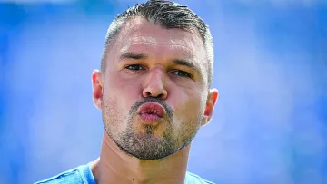 Крилат лаф на Валери Божинов побърка ефира!
